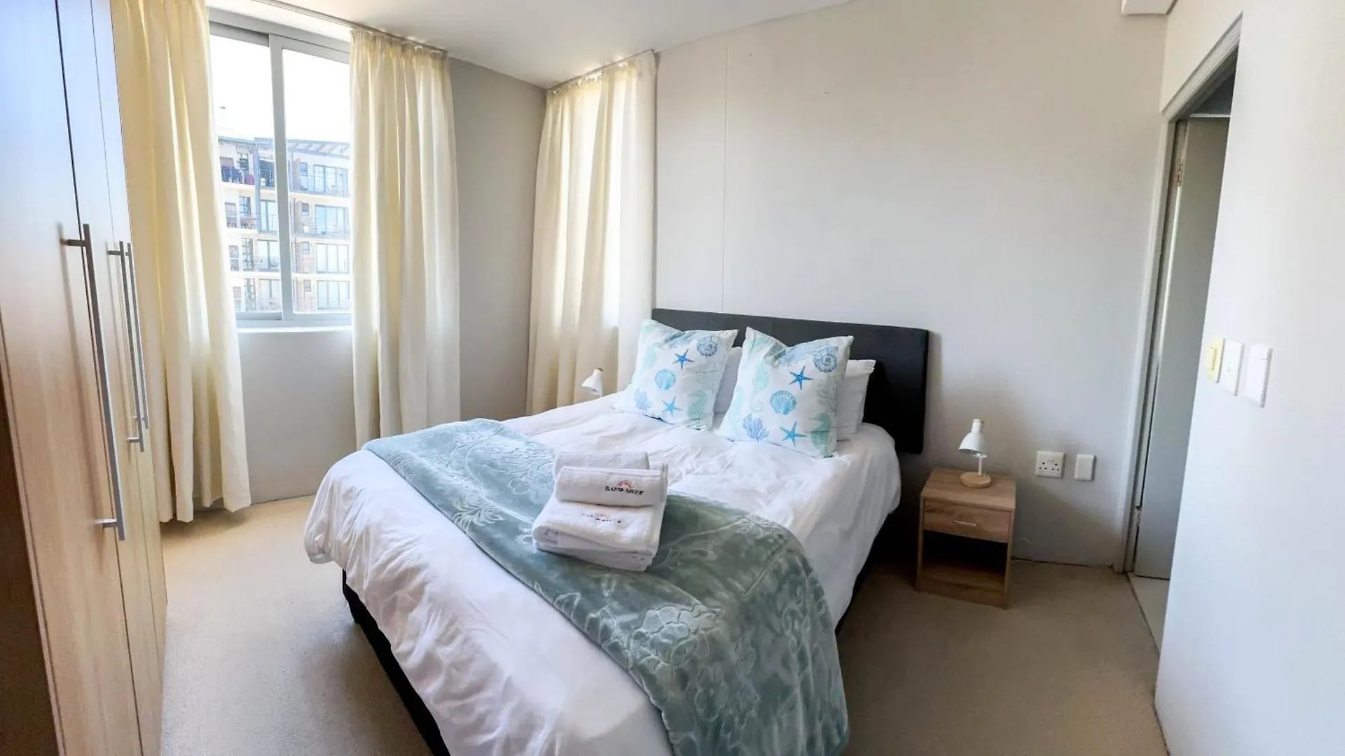 Ilanga Africa Beach Front Apartments Cape Town