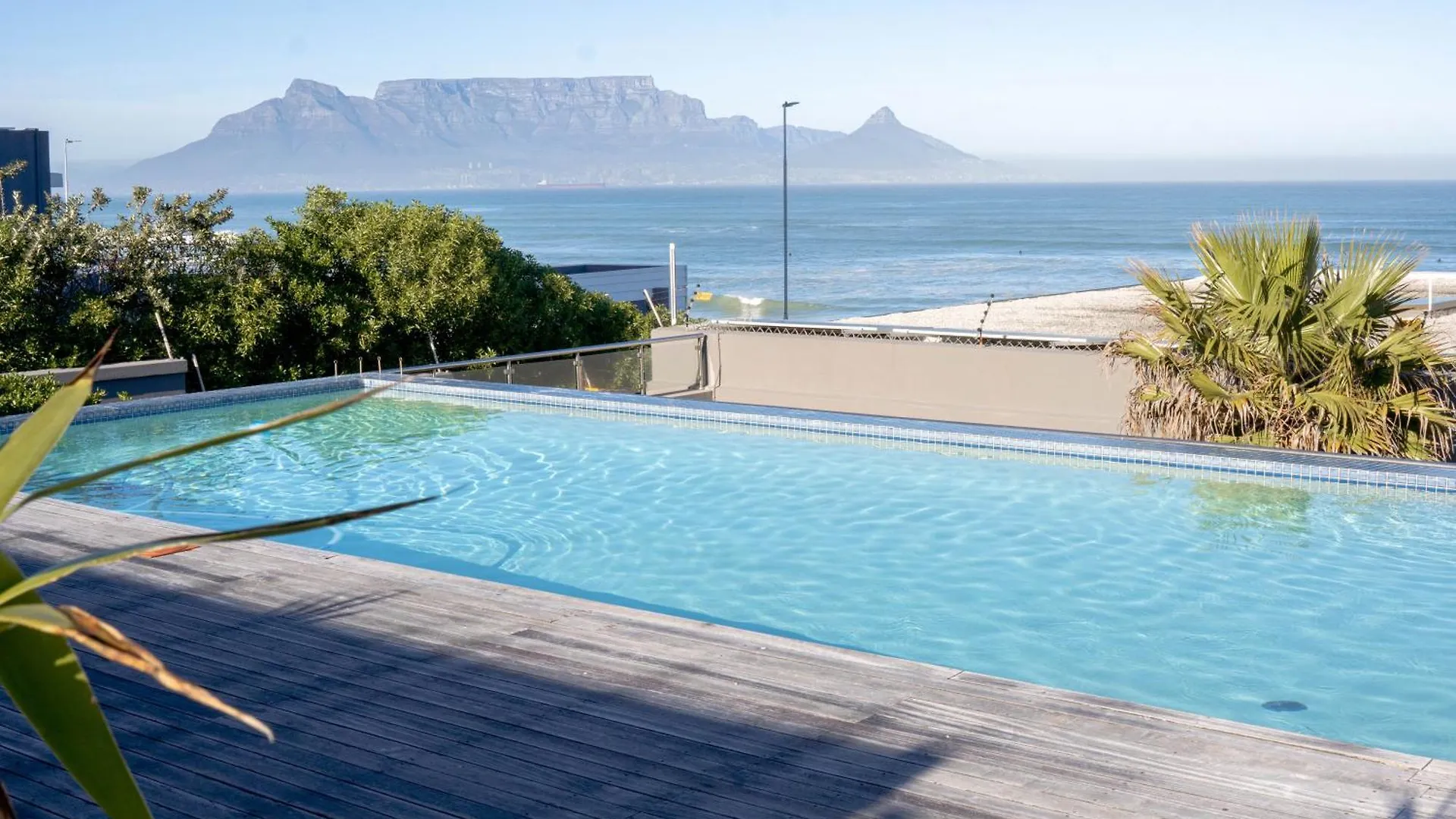 Ilanga Africa Beach Front Apartments Cape Town